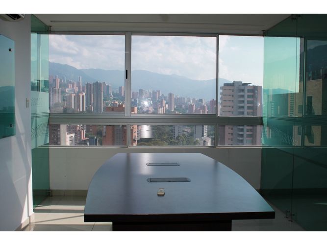 Oficina en venta en Las Palmas, Medellín, 236 m² · foto 11 de 20