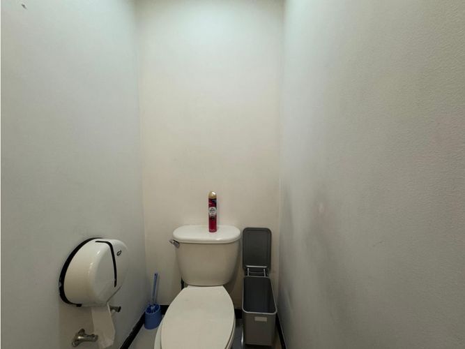 Oficina en venta en Las Palmas, Medellín, 236 m² · foto 18 de 20