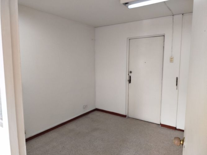Oficina en venta en Villa Nueva, Medellín, 159 m² · foto 6 de 13