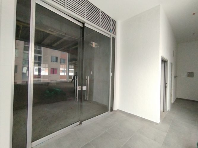 Local en venta en San Antonio, Medellín, 478 m² · foto 7 de 10