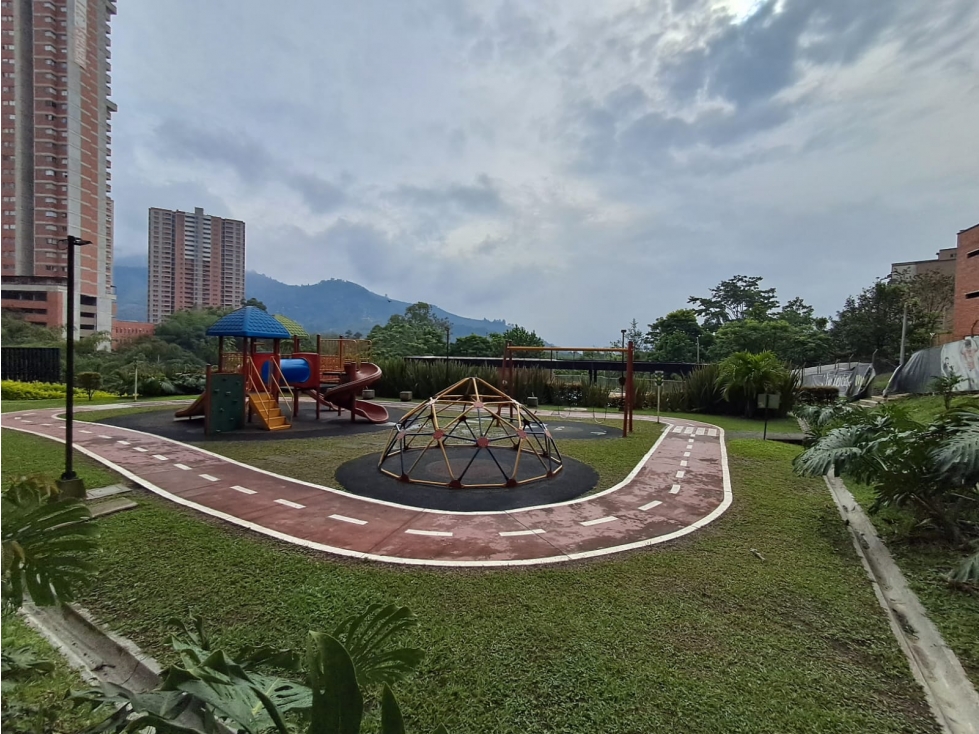 Apartamento en venta en Suramérica, Itagüí · foto 22 de 24