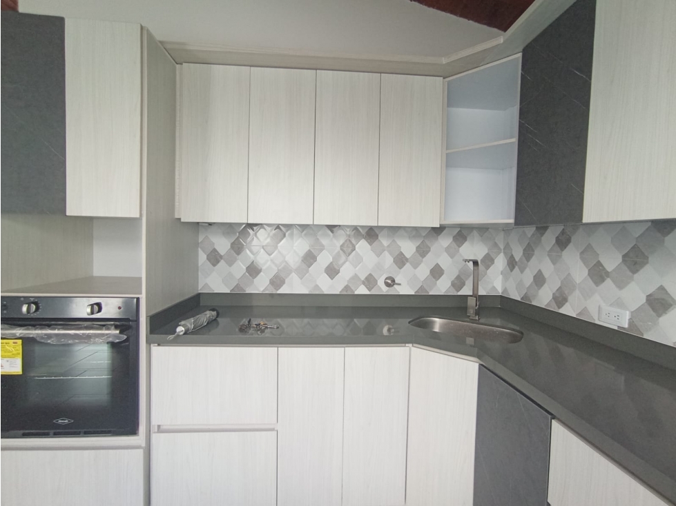 Apartment for sale in La candelaria, Medellín 4