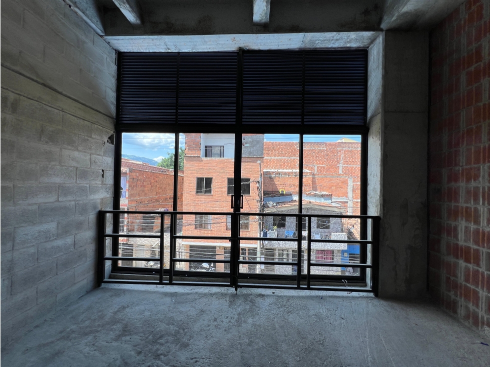 Warehouse for sale in Medellín