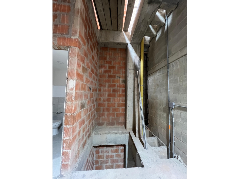 Warehouse for sale in Medellín 3