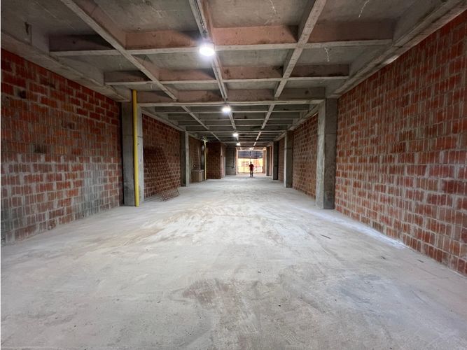 Bodega en venta en Laureles, Medellín, 624 m² · foto 6 de 10