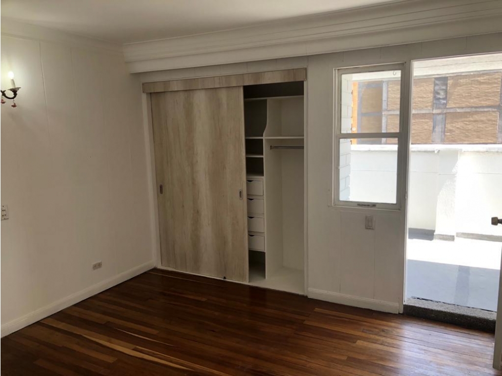 Apartamento en venta en Conquistadores, Medellín 2