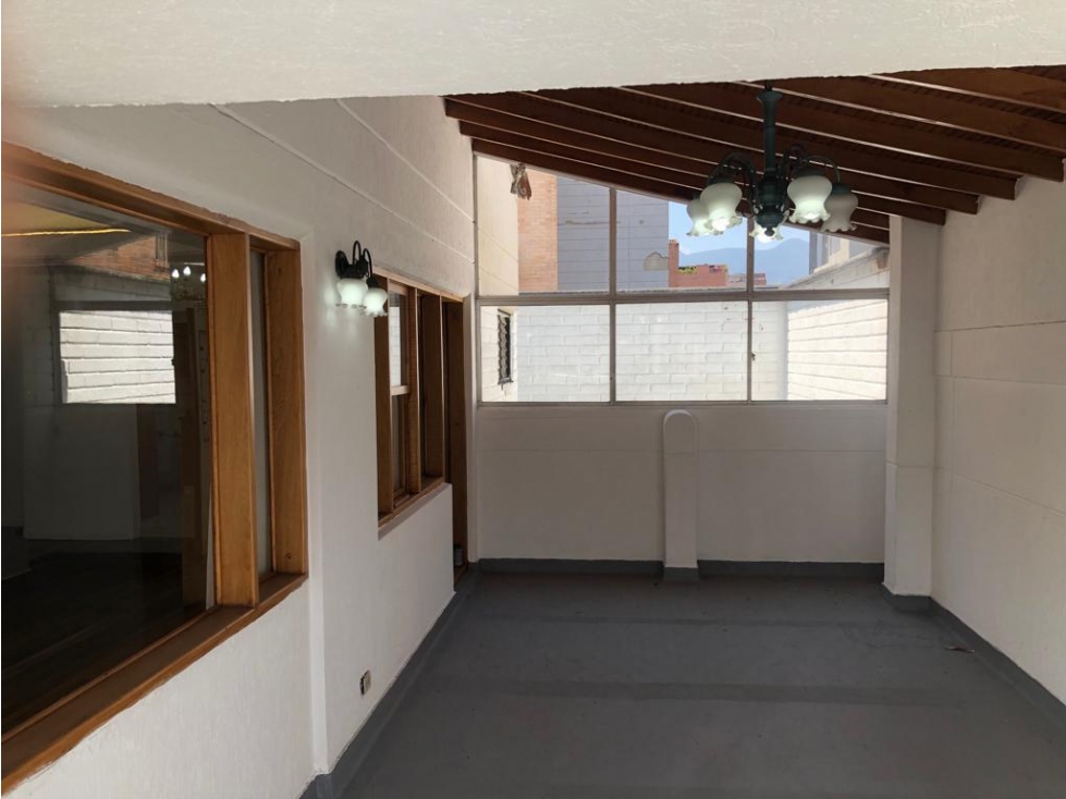 Apartamento en venta en Conquistadores, Medellín 3