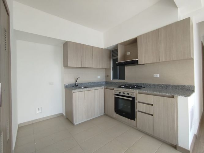Apartamento de 3 alcobas en venta en El Porvenir, Rionegro, 77 m² · foto 5 de 13