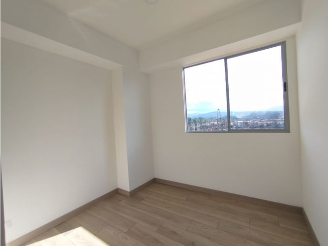 Apartamento de 3 alcobas en venta en El Porvenir, Rionegro, 77 m² · foto 9 de 13