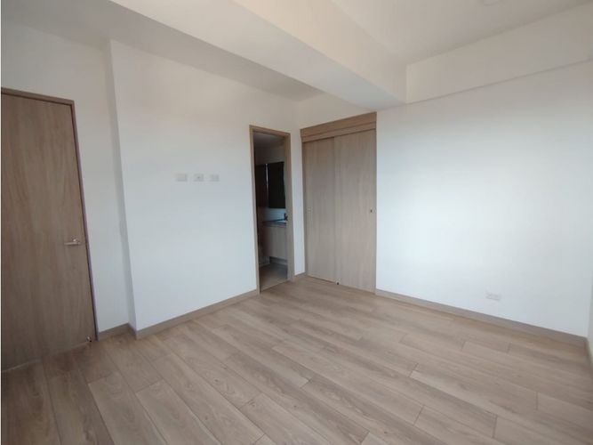 Apartamento de 3 alcobas en venta en El Porvenir, Rionegro, 77 m² · foto 10 de 13
