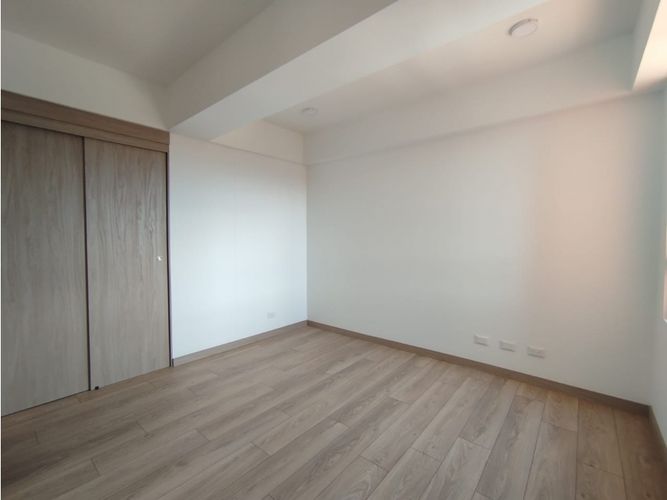 Apartamento de 3 alcobas en venta en El Porvenir, Rionegro, 77 m² · foto 11 de 13