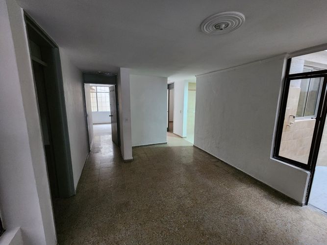 Casa de 4 alcobas en venta en Laureles, Medellín, 147 m² · foto 5 de 19