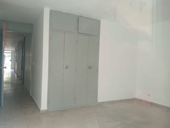Casa de 4 alcobas en venta en Laureles, Medellín, 147 m² · foto 8 de 19