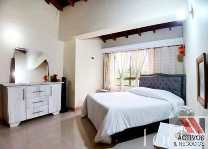 1BR Apartment in Laureles (45 m²)