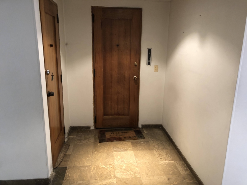 Apartamento en venta en Los Rosales, Bogotá · foto 2 de 19