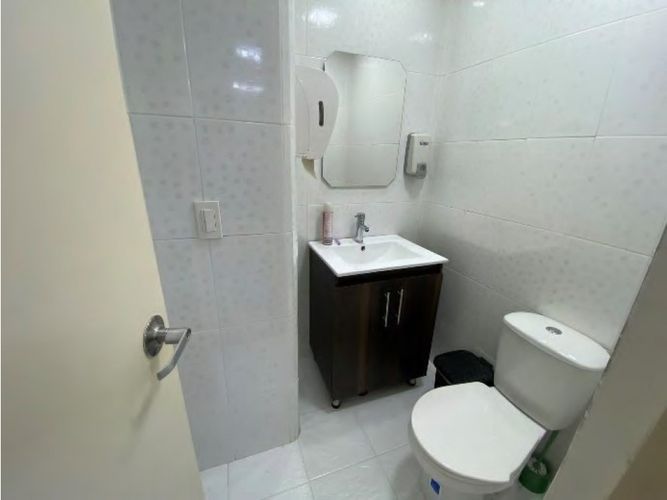 Oficina en venta en Boston, Medellín, 396 m² · foto 12 de 16