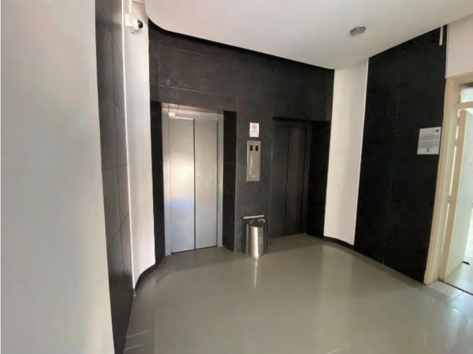 Oficina en venta en Boston, Medellín, 396 m² · foto 16 de 16