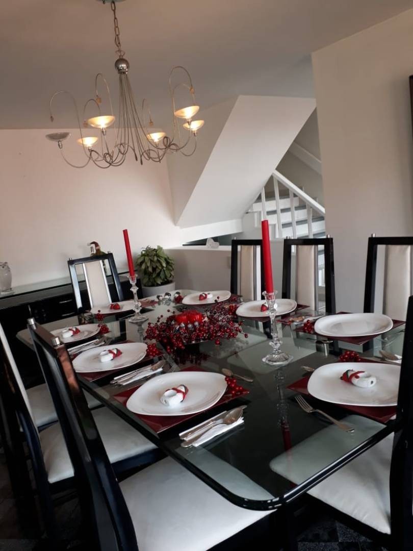 Casa en venta en Niza, Bogotá · foto 8 de 19