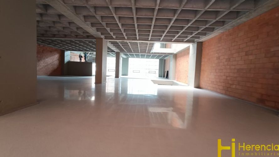 Bodega en arriendo en Perpetuo Socorro, Medellín, 3000 m² · foto 24 de 24