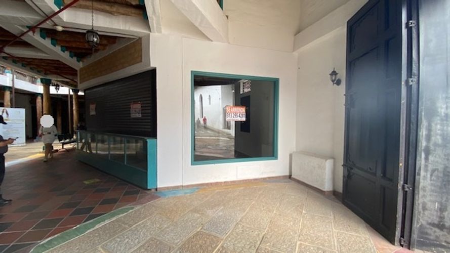 Local en venta en Quintas Del Llanito, Girón, 39 m² · foto 8 de 20