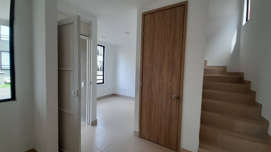 Casa de 3 alcobas en venta en Riveras Del Rosario, Jamundí, 80 m² · foto 8 de 24