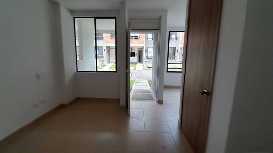 Casa de 3 alcobas en venta en Riveras Del Rosario, Jamundí, 80 m² · foto 13 de 24