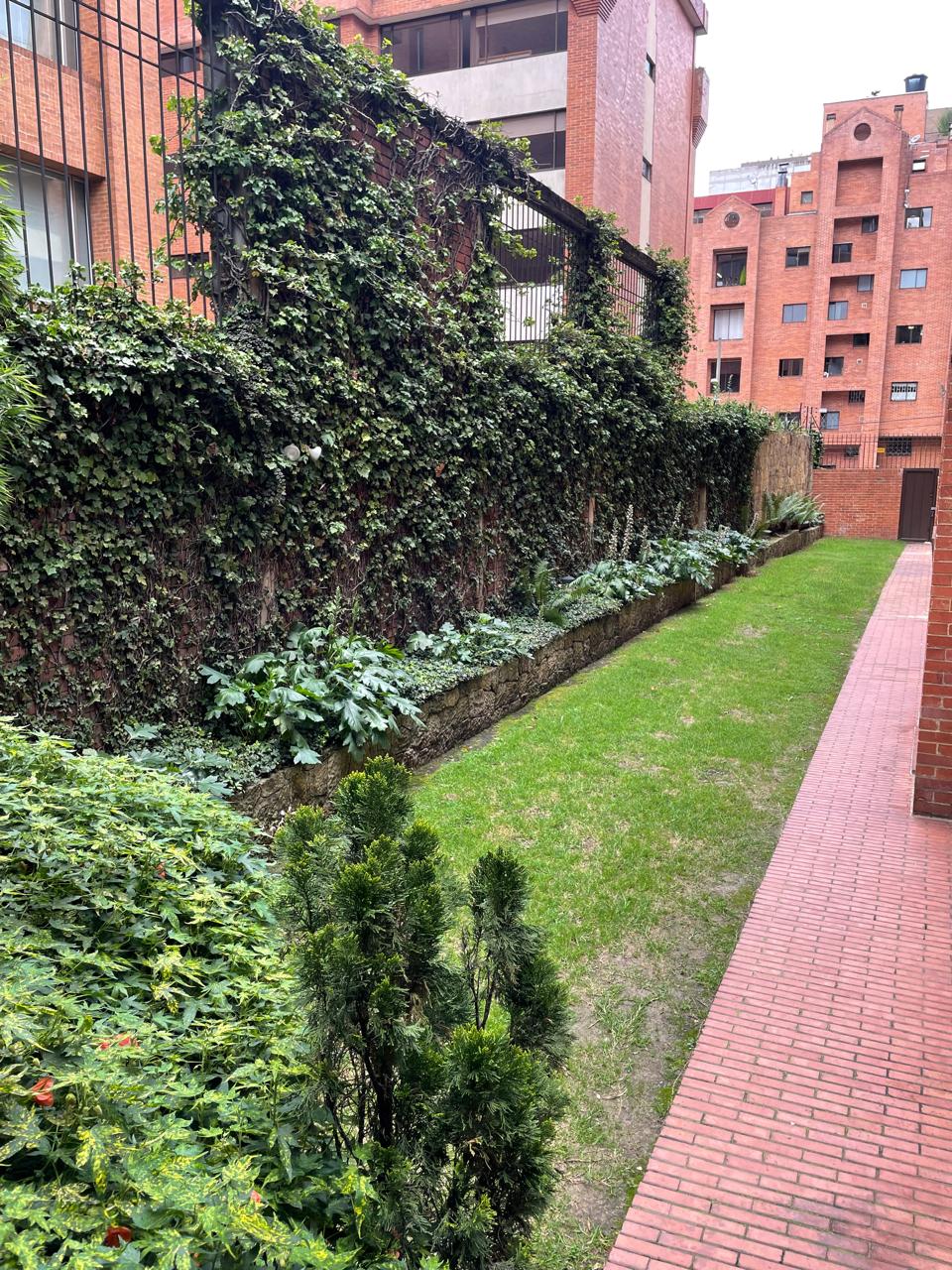 Apartamento en venta en Chapinero, Bogotá · foto 2 de 24