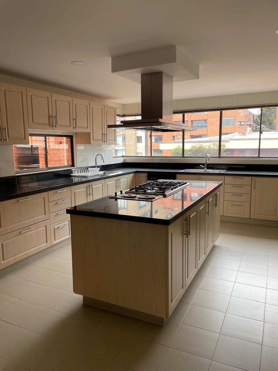 Apartamento en venta en Chapinero, Bogotá · foto 5 de 24