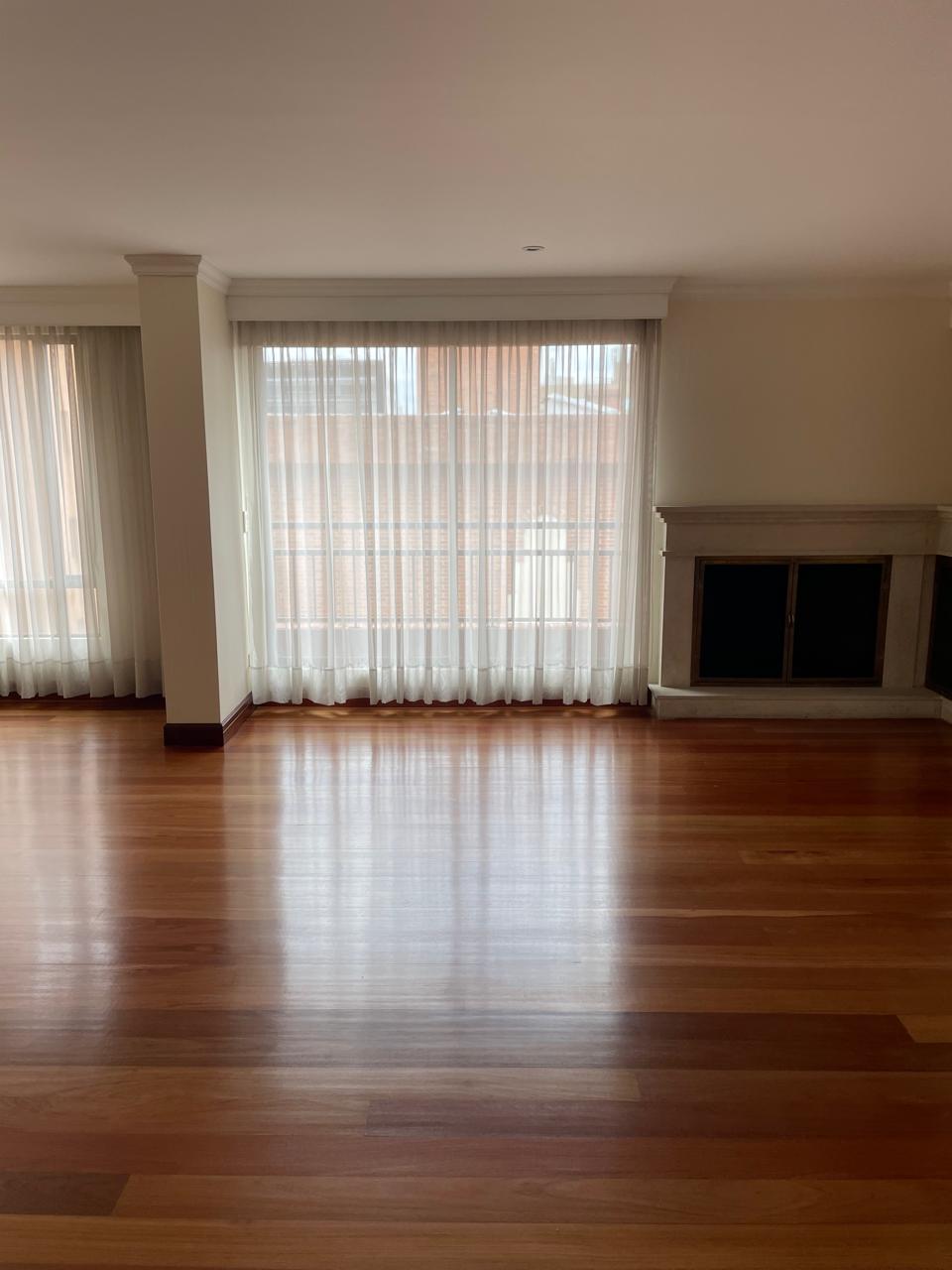Apartamento en arriendo en Chapinero, Bogotá · foto 6 de 24