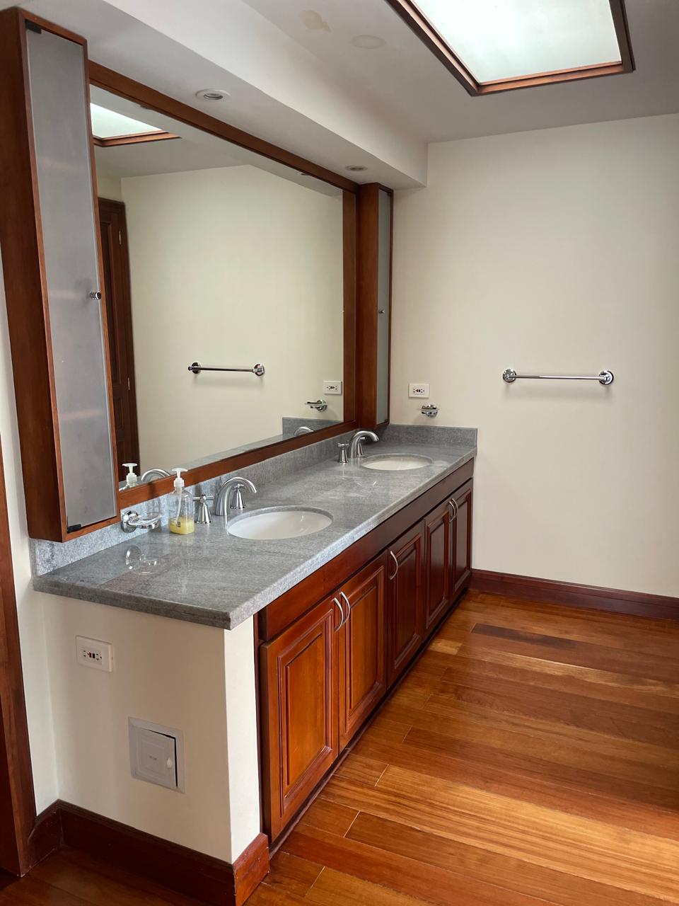 Apartamento en arriendo en Chapinero, Bogotá · foto 19 de 24