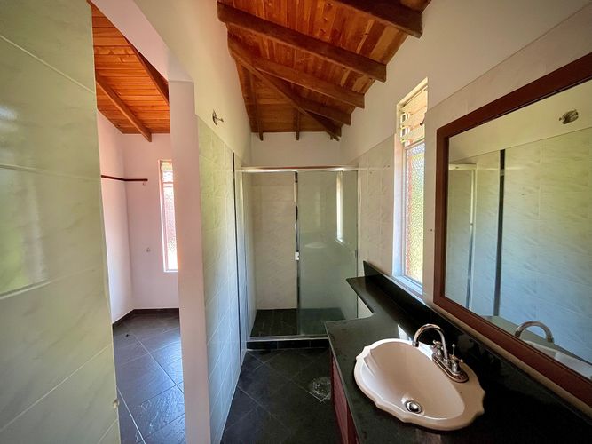 Casa de 2 alcobas en venta en El Castillo, Jamundí, 145 m² · foto 8 de 16