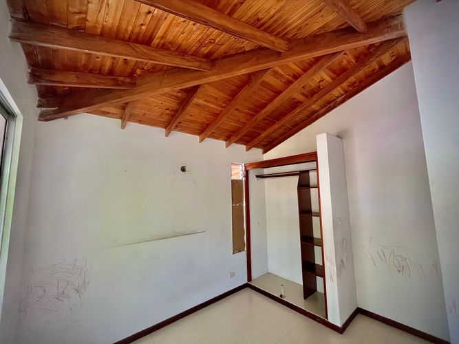 Casa de 2 alcobas en venta en El Castillo, Jamundí, 145 m² · foto 10 de 16