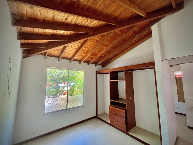 Casa de 2 alcobas en venta en El Castillo, Jamundí, 145 m² · foto 12 de 16