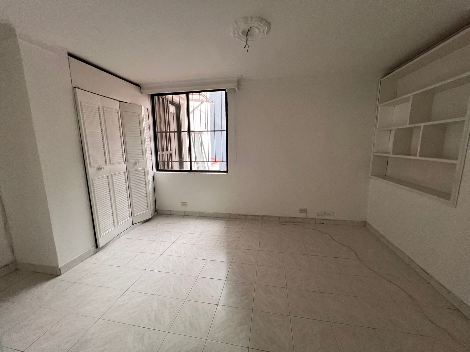 Apartamento en venta en Sector Galeria Central, Pereira · foto 6 de 10
