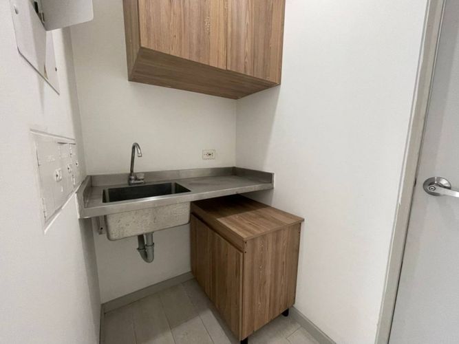 Oficina en arriendo en Primavera, Envigado, 37 m² · foto 7 de 9