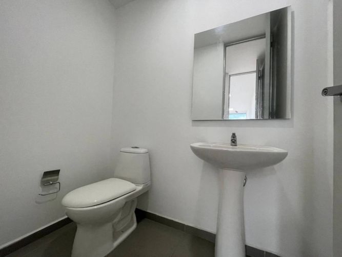 Oficina en arriendo en Primavera, Envigado, 37 m² · foto 9 de 9