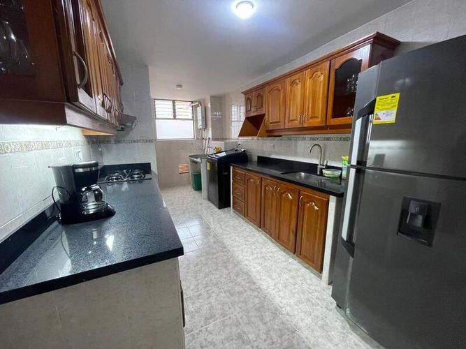 Apartamento de 2 alcobas en arriendo en Las Acacias, Medellín, 105 m² · foto 5 de 13