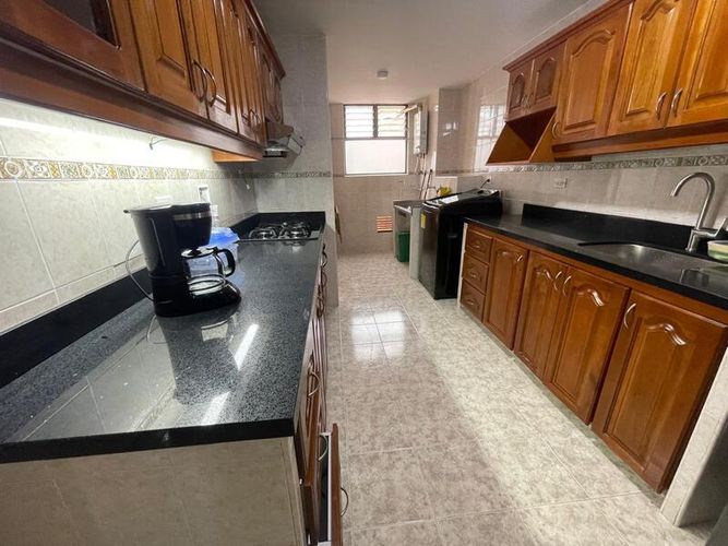 Apartamento de 2 alcobas en arriendo en Las Acacias, Medellín, 105 m² · foto 6 de 13