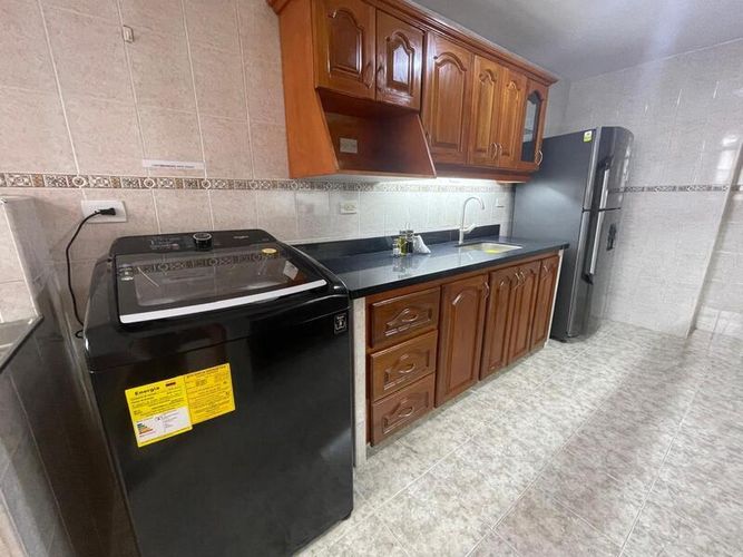 Apartamento de 2 alcobas en arriendo en Las Acacias, Medellín, 105 m² · foto 7 de 13