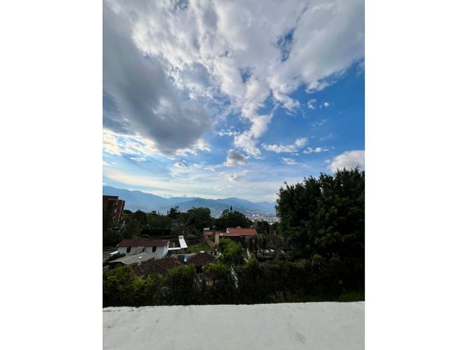 Local en arriendo en Escobero, Envigado, 500 m² · foto 2 de 12