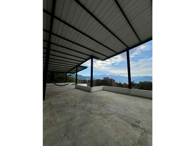 Local en arriendo en Escobero, Envigado, 500 m² · foto 3 de 12