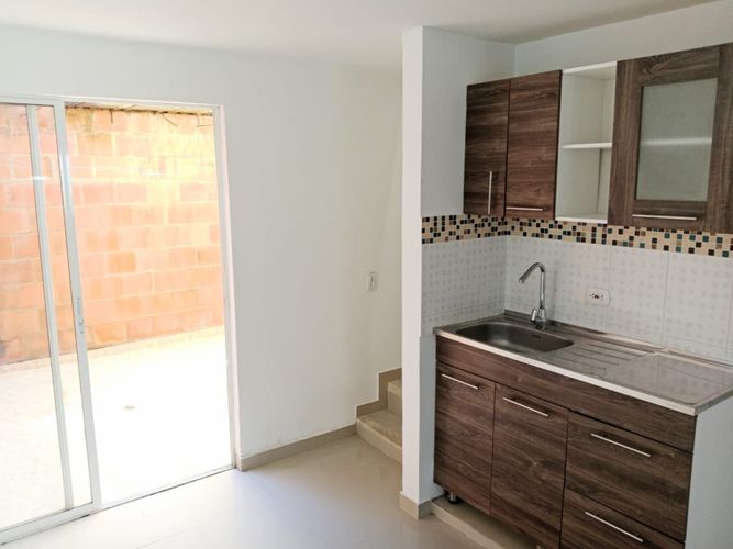 Casa de 2 alcobas en arriendo en Paso De La Bolsa, Jamundí, 61 m² · foto 10 de 11