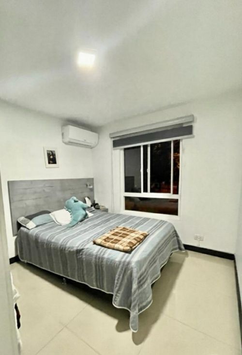 Apartamento de 4 alcobas en venta en El Ingenio, Cali, 135 m² · foto 9 de 12