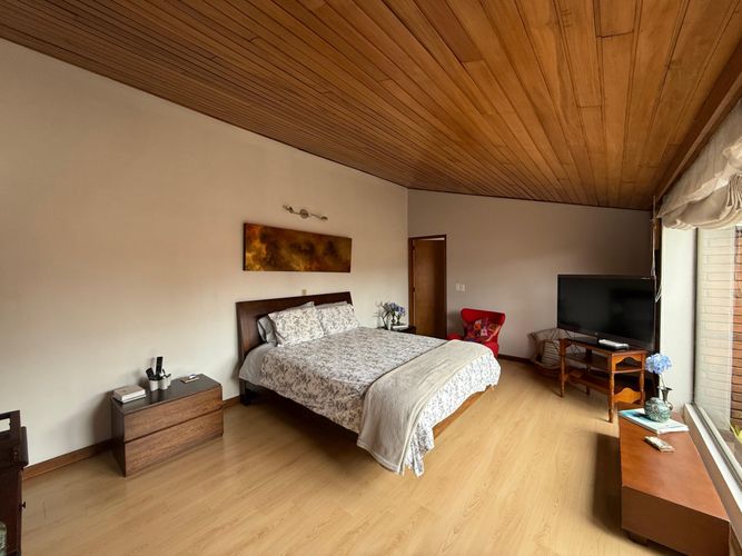 Apartamento de 3 alcobas en venta en Santa Barbara Central, Bogotá, 170 m² · foto 18 de 23