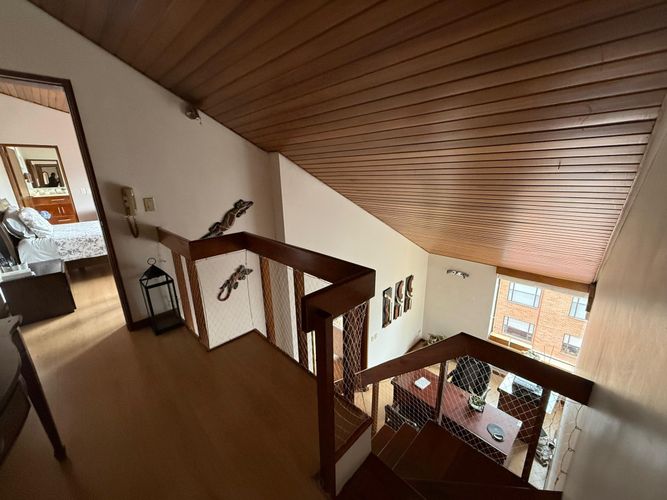 Apartamento de 3 alcobas en venta en Santa Barbara Central, Bogotá, 170 m² · foto 22 de 23