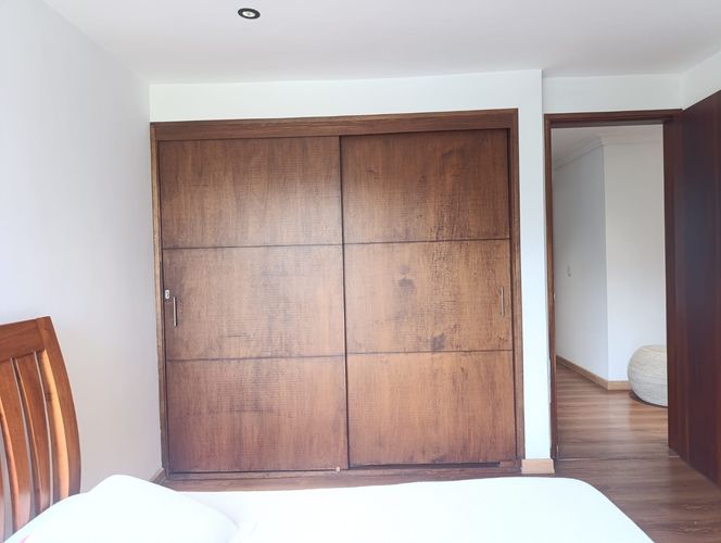 Apartamento de 4 alcobas en venta en El Poblado, Medellín, 212 m² · foto 14 de 18