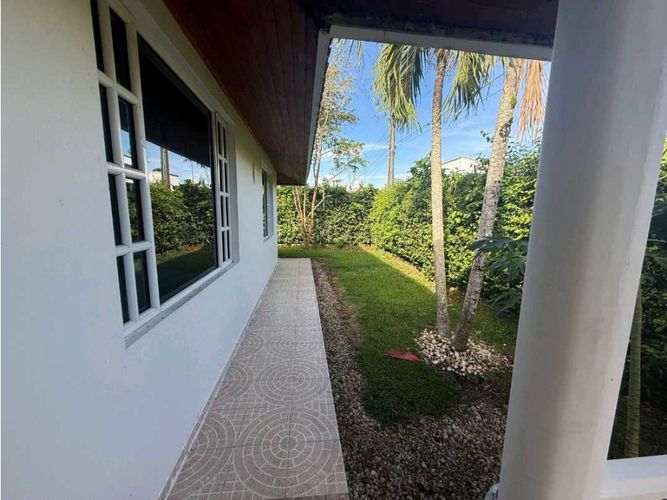 Casa de 4 alcobas en venta en Miraflores, Girardot, 350 m² · foto 17 de 20