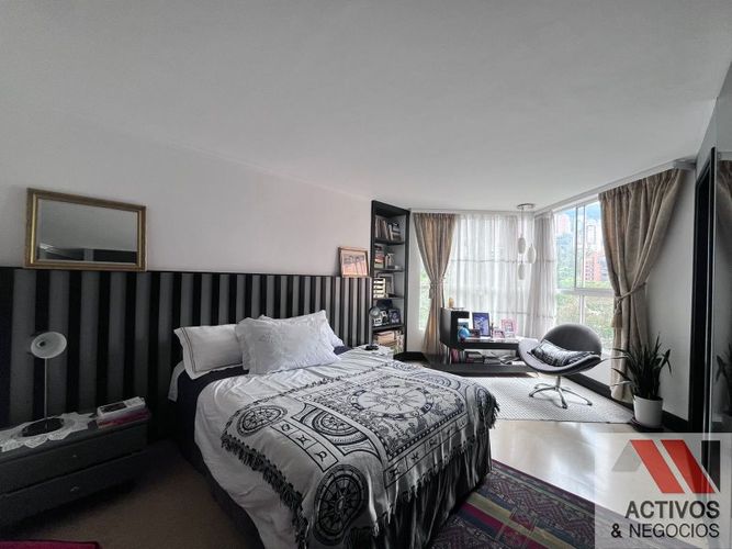 Apartamento de 4 alcobas en venta en La Florida, Medellín, 155 m² · foto 13 de 24