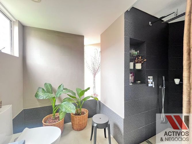 Apartamento de 4 alcobas en venta en La Florida, Medellín, 155 m² · foto 16 de 24