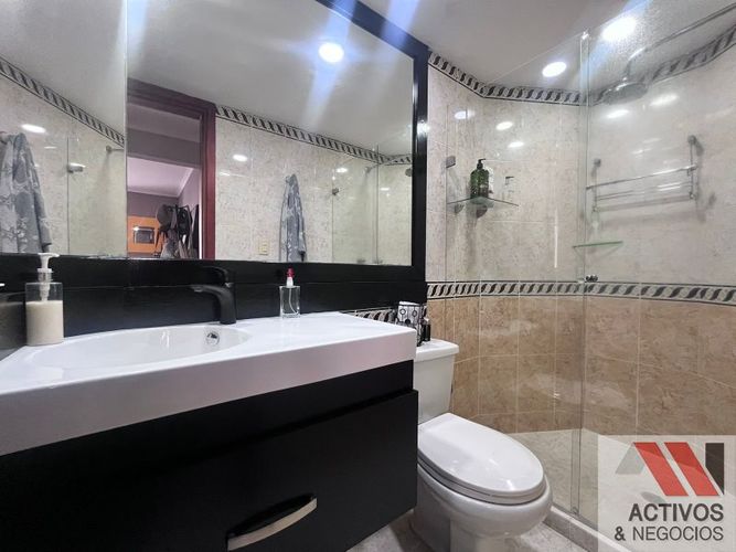Apartamento de 4 alcobas en venta en La Florida, Medellín, 155 m² · foto 23 de 24
